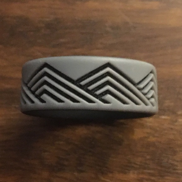 Mens Silicone ring - Picture 3 of 3